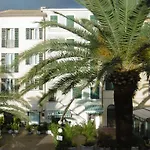 Riviera 3*