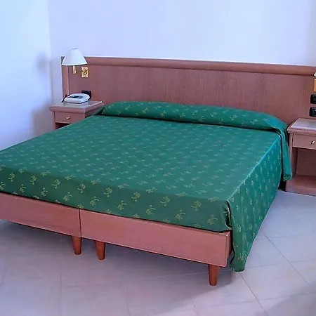 Riviera 3*