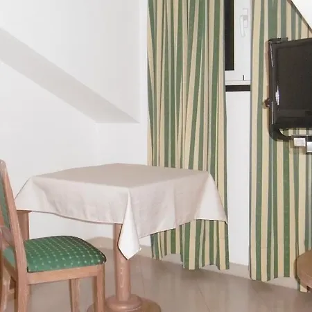 Hotel Riviera 3*