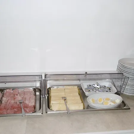 Riviera Hotel 3*
