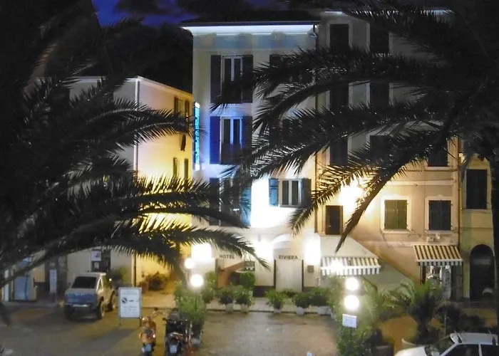 Riviera 3*